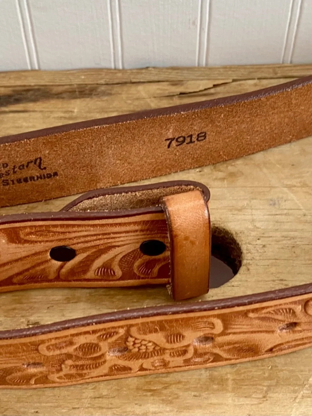 Steerhide No Buckle Belt. Tooled Western, Cowboy, Country Strap.